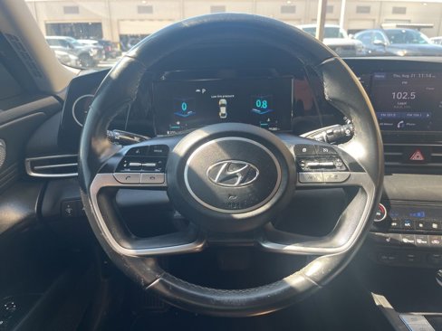 Used 2022 Hyundai Elantra SEL w/ Convenience Package image 33