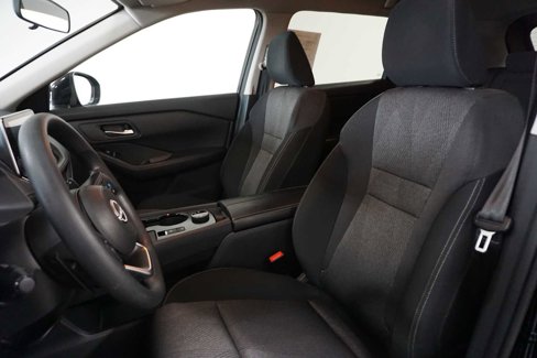 Used 2024 Nissan Rogue SV image 14