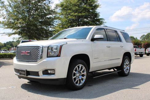 Used 2015 GMC Yukon Denali w/ Touring Package image 7