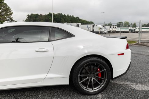 Used 2015 Chevrolet Camaro SS w/ SS Performance Package image 5