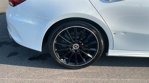 Used 2021 Mercedes-Benz A 220 image 9