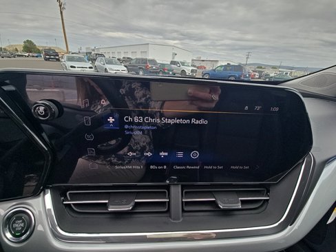 New 2025 Chevrolet Trax LT w/ LT Convenience Package image 18