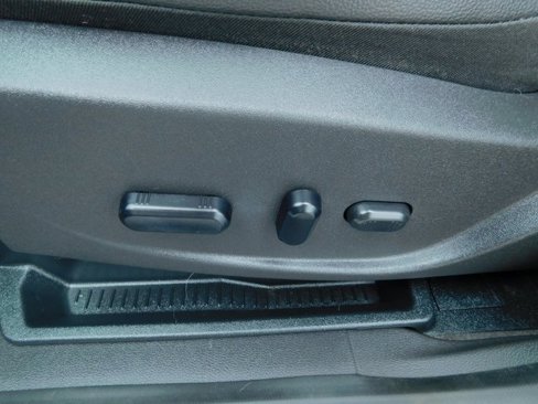 Used 2019 Ford Escape SE image 22