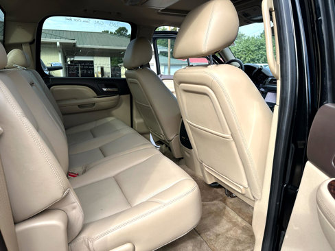 Used 2013 GMC Sierra 2500 Denali w/ Suspension Package, Off-Road image 14