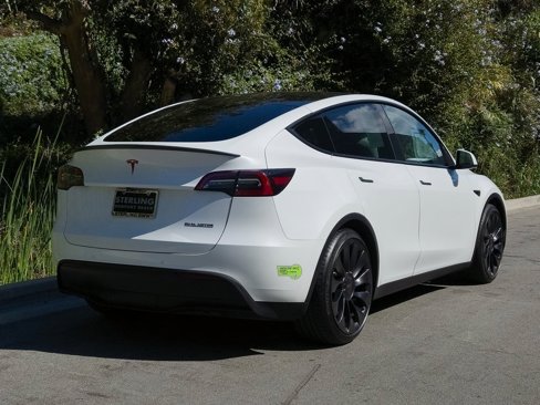 Used 2022 Tesla Model Y Performance image 5