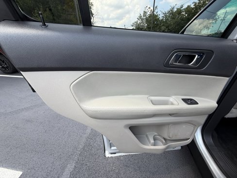 Used 2013 Ford Explorer 4WD image 9