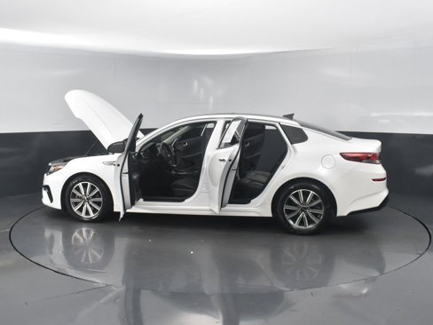 Used 2020 Kia Optima Premium image 28