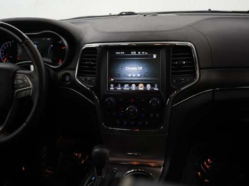 Used 2017 Jeep Grand Cherokee Overland image 13