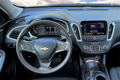 Used 2023 Chevrolet Malibu LT image 8