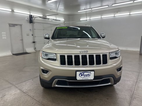 Used 2015 Jeep Grand Cherokee Limited w/ Luxury Group II image 4