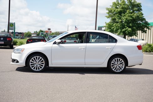 Used 2012 Volkswagen Jetta SEL image 6