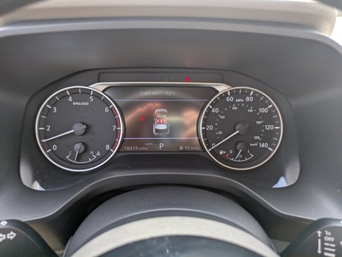 Used 2023 Nissan Rogue SV image 18