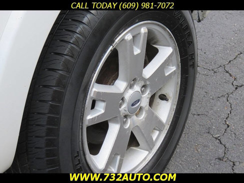 Used 2010 Ford Explorer XLT image 15