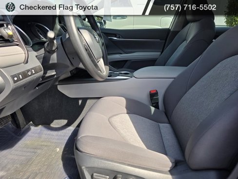 Used 2024 Toyota Camry LE image 8
