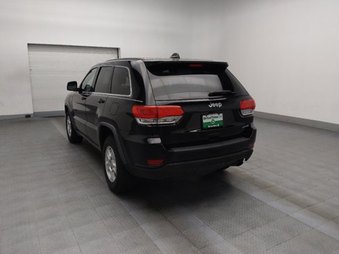 Used 2017 Jeep Grand Cherokee Laredo image 5
