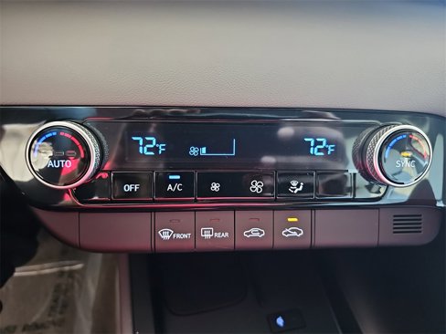 New 2025 Hyundai Elantra Sport image 22