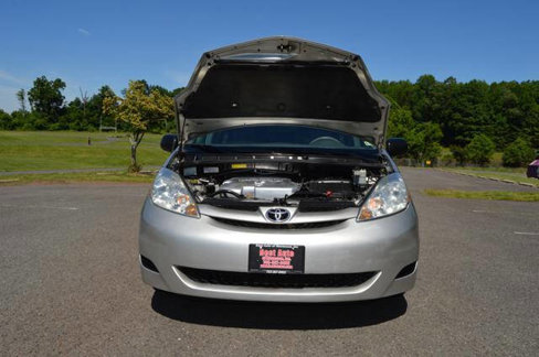 Used 2008 Toyota Sienna LE image 62