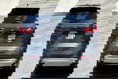 Used 2019 Chevrolet Blazer LT image 3