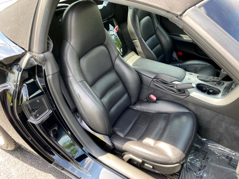 Used 2005 Chevrolet Corvette Convertible w/ Preferred Equipment Group image 30