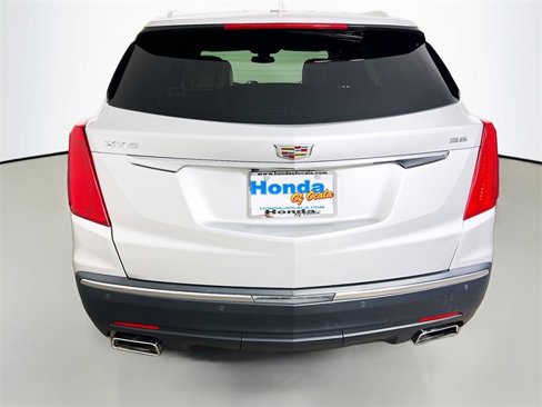Used 2018 Cadillac XT5 Premium Luxury image 7