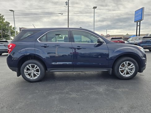 Used 2017 Chevrolet Equinox LS image 4