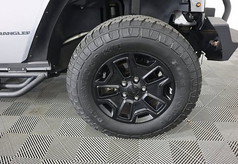 Used 2016 Jeep Wrangler Sport image 16