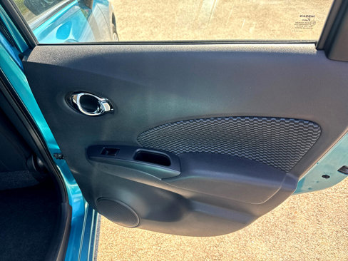Used 2015 Nissan Versa Note SV image 10
