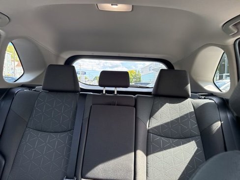 Used 2023 Toyota RAV4 XLE image 19