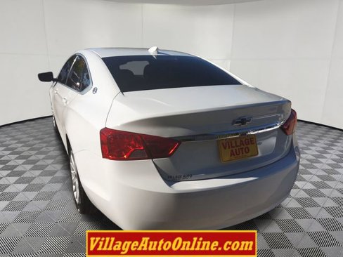 Used 2017 Chevrolet Impala LS image 11