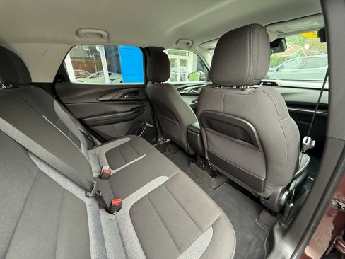 Used 2022 Chevrolet TrailBlazer LT w/ Convenience Package image 34
