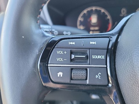 Used 2023 Honda HR-V Sport image 5