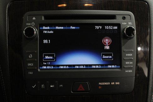 Used 2017 Chevrolet Traverse LT image 13