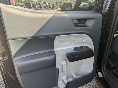 New 2025 Ford Maverick XLT w/ XLT Luxury Package image 31