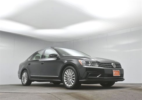 Used 2016 Volkswagen Passat 1.8T SE image 38