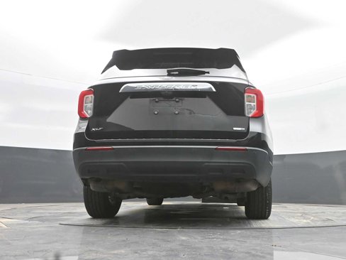 Used 2020 Ford Explorer XLT image 43