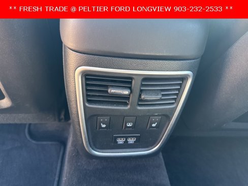 Used 2015 Chrysler 300 C w/ Light Group image 12