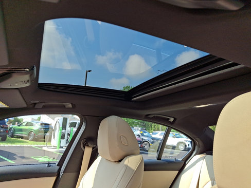 Used 2020 BMW 330i xDrive Sedan image 15