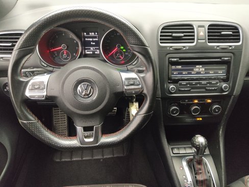Used 2014 Volkswagen GTI Wolfsburg Edition image 22