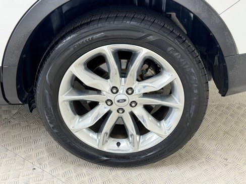 Used 2015 Ford Explorer Limited w/ Equipment Group 301A image 9