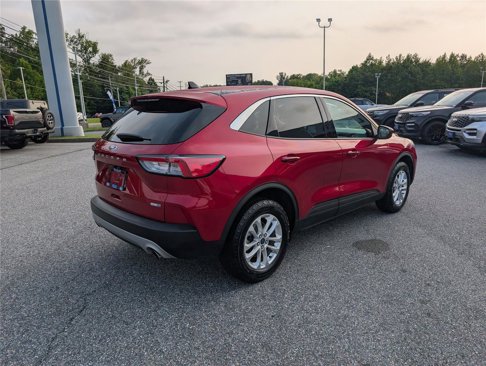 Certified 2020 Ford Escape SE image 6