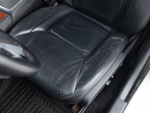 Used 2014 Chrysler 300 w/ Wheels & Beats Group image 21