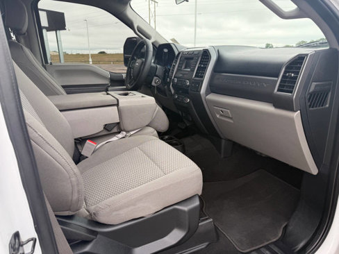 Used 2019 Ford F250 XLT w/ XLT Value Package image 36