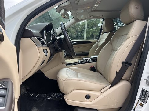 Used 2017 Mercedes-Benz GLE 350 4MATIC image 23