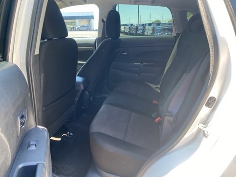 Used 2017 Mitsubishi Outlander Sport LE image 20