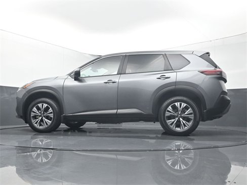 Used 2023 Nissan Rogue SV image 16
