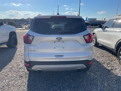 Used 2019 Ford Escape Titanium image 6