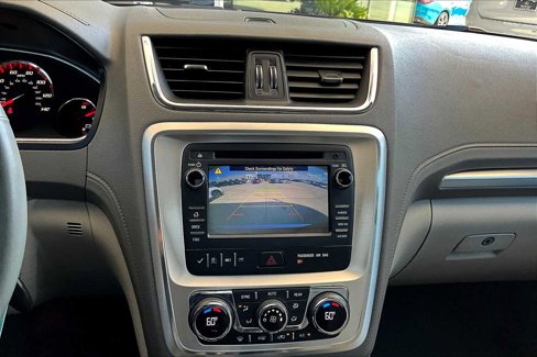 Used 2015 GMC Acadia SLT image 24