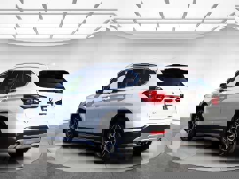Used 2019 BMW X1 xDrive28i image 6