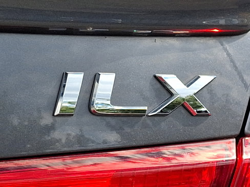 Used 2014 Acura ILX w/ Technology Package image 30