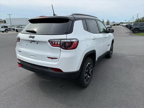 Certified 2024 Jeep Compass Trailhawk image 9